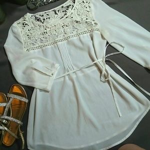 Motherhood Maternity Lace Top